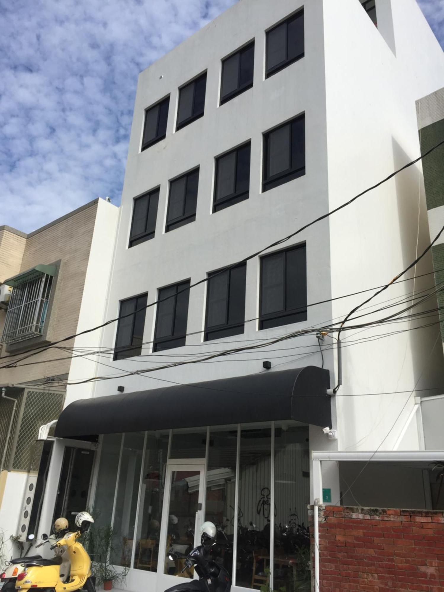 良文旅 Ryou Hotel Тайнан Екстериор снимка