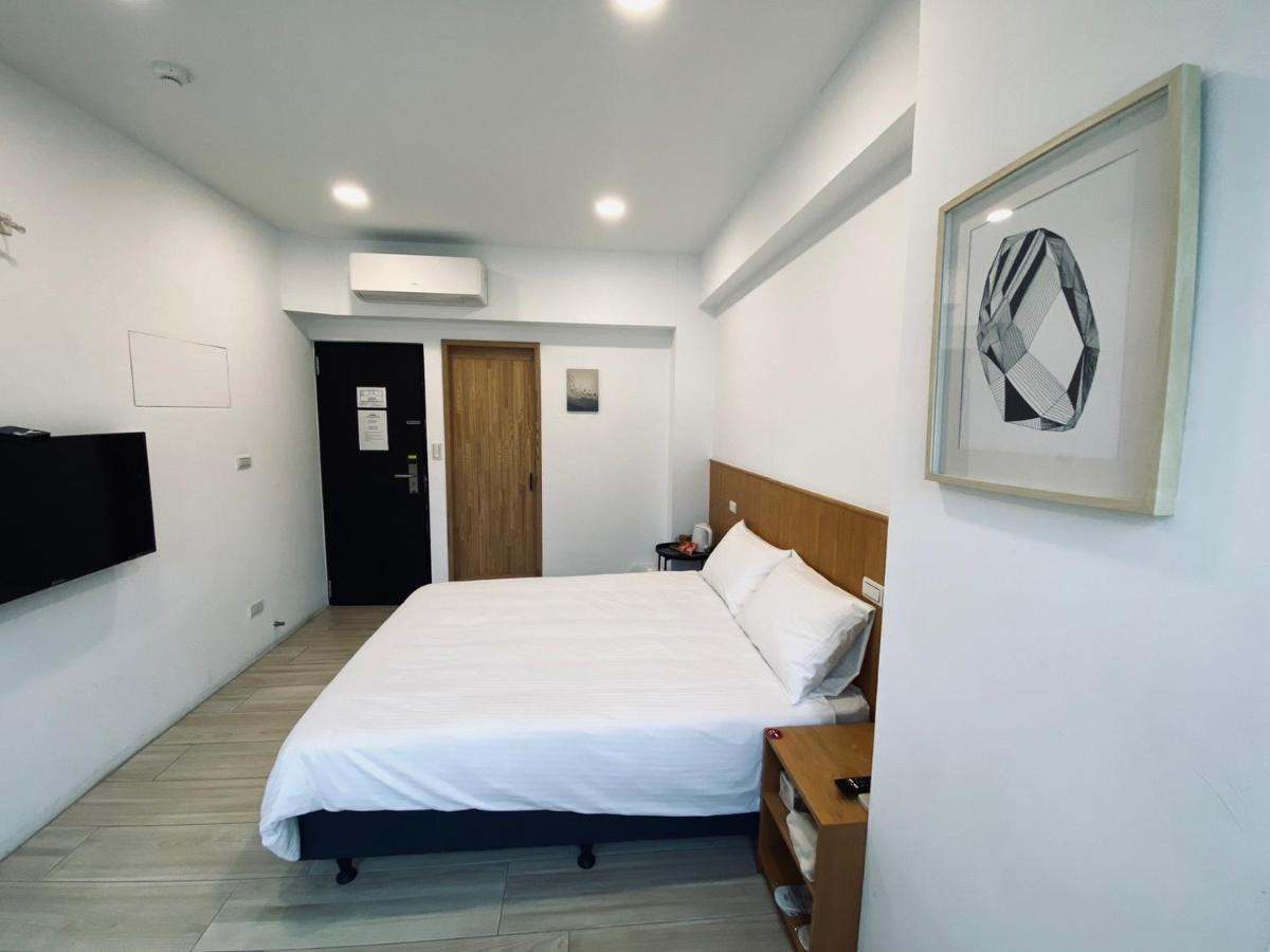 良文旅 Ryou Hotel Тайнан Екстериор снимка