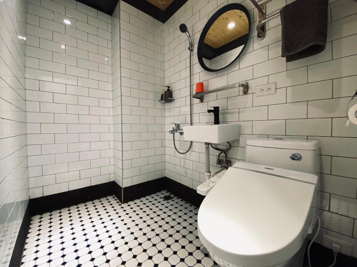 良文旅 Ryou Hotel Тайнан Екстериор снимка