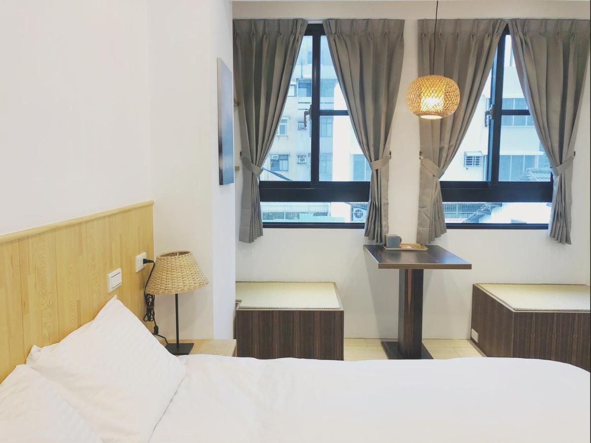 良文旅 Ryou Hotel Тайнан Екстериор снимка