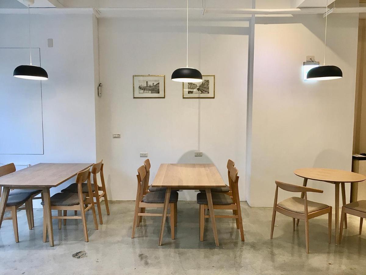 良文旅 Ryou Hotel Тайнан Екстериор снимка
